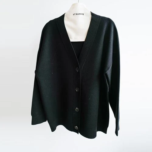 Sort uld cardigan sweater til kvinder