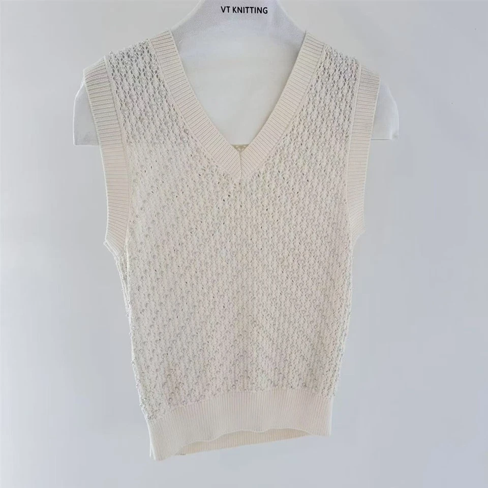 High End Ladies Designer Knitting Tops