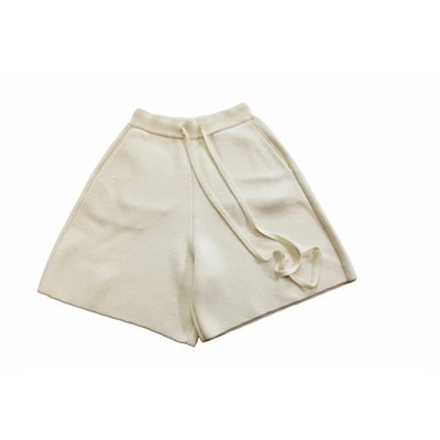 Strikshorts til kvinder med lommer